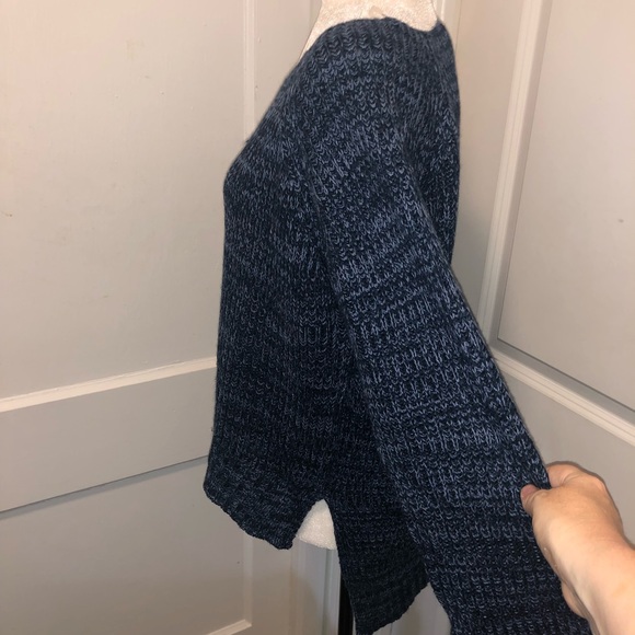 Rue21 ladies sweater size xl - Picture 2 of 4